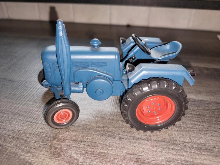 lanz bulldog volldiesel rex model oldtimer, Hobby en Vrije tijd, Modelauto's | 1:32, Gebruikt, Auto, Overige merken, Ophalen of Verzenden