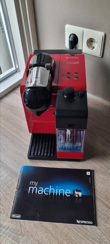 Nespresso Lattissima, Ruby Red  beschikbaar voor biedingen