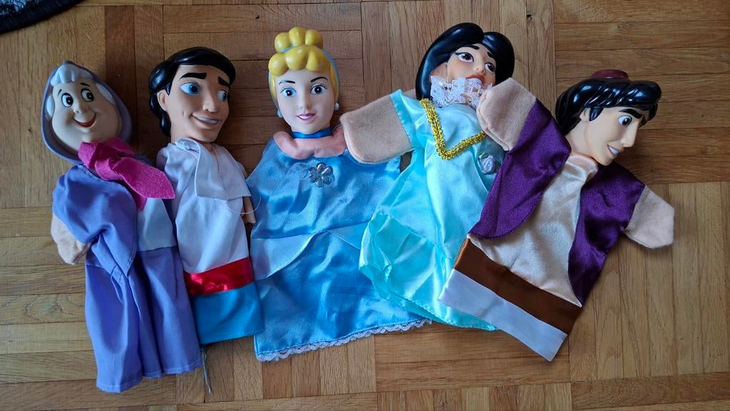 Disney Princess handpoppen - 5 stuks, Kinderen en Baby's, Carnavalskleding en Verkleedspullen, Gebruikt, Jongen of Meisje, 104 of kleiner