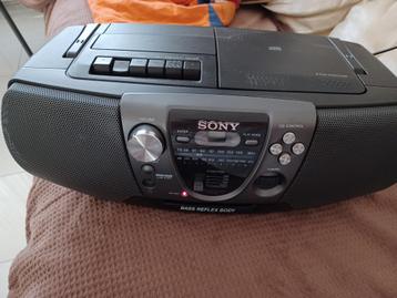 Sony radio met casette en cd speler 50€ beschikbaar voor biedingen