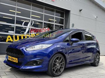 Ford Fiesta 1.0 EcoBoost ST Line - Navigatie I Airco I Sport beschikbaar voor biedingen
