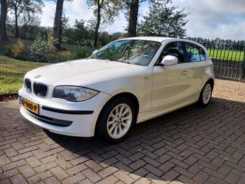 BMW 1-Serie 2.0 5-deurs 2010 nieuwe distributieset  nw apk beschikbaar voor biedingen