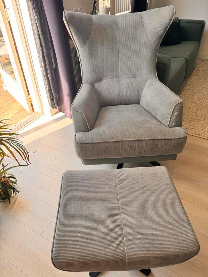 H&H fauteuil met krukje - grijs, Huis en Inrichting, Fauteuils, Gebruikt, Stof, 75 tot 100 cm, Ophalen