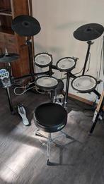 Roland TD-11 Kv digitaal drumstel met toebehoren en speaker, Ophalen, Zo goed als nieuw, Roland, Elektronisch