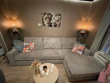 Mooie Hoekbank ribstof  - Comfortabel en Stijlvol! beschikbaar voor biedingen