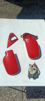 Linker buitenspiegel Suzuki Swift 1995 rood, Ophalen of Verzenden, Gebruikt, Suzuki