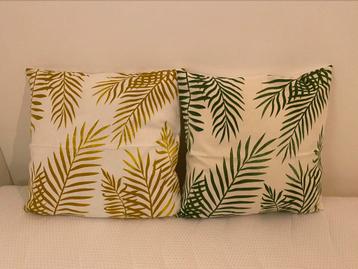 2x sierkussen met palm print, 45x45 cm beschikbaar voor biedingen