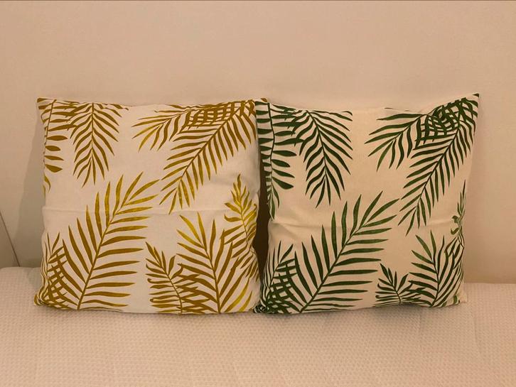 2x sierkussen met palm print, 45x45 cm, Huis en Inrichting, Woonaccessoires | Kussens, Zo goed als nieuw, Groen, Vierkant, Ophalen of Verzenden