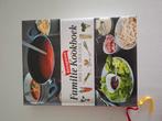 Buitengewoon familie kookboek van Ah, Ophalen of Verzenden, Zo goed als nieuw, Hoofdgerechten, Gezond koken