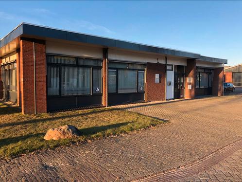 kantoorruimte in verzamelgebouw 80m2., Zakelijke goederen, Bedrijfs Onroerend goed, Kantoorruimte, Huur