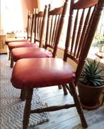 Vier houten stoelen, rode bekleding (€ 15,- voor set), Ophalen