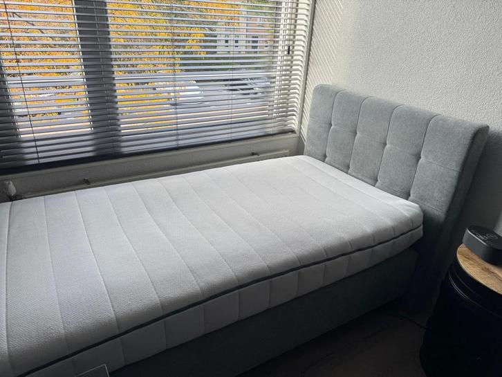 Boxspring 90x200, Huis en Inrichting, Slaapkamer | Boxsprings, Zo goed als nieuw, 90 cm, Eenpersoons, Ophalen
