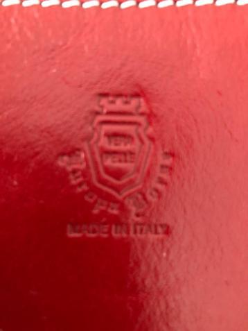 NIEUW Design avondtasje / schoudertasje van mooi rood leer beschikbaar voor biedingen