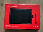 One by WACOM drawing tablet, Ophalen of Verzenden, Zo goed als nieuw, Bedraad, Wacom
