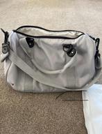 Dubatti luiertas, Ophalen, Gebruikt, Schoudertas