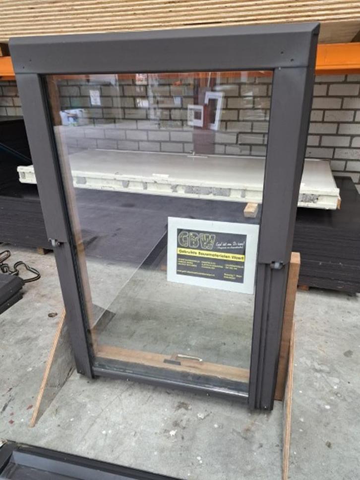 roto (tuimel) dakraam 77,5x118 cm, hr glas, gootstukken., Doe-het-zelf en Verbouw, Kozijnen en Schuifpuien, Gebruikt, Raamkozijn