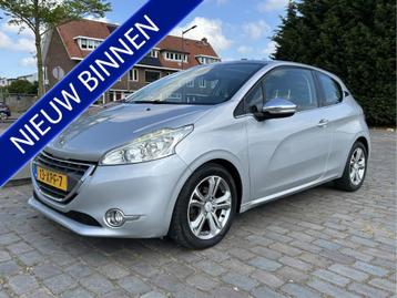 Peugeot 208 1.6 VTi Allure panoramadak airco navigatie beschikbaar voor biedingen