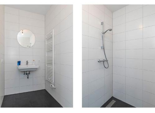 Badkamer witgoed van villeroy & boch, grohe, dl radiators, Huis en Inrichting, Badkamer | Complete badkamers, Zo goed als nieuw