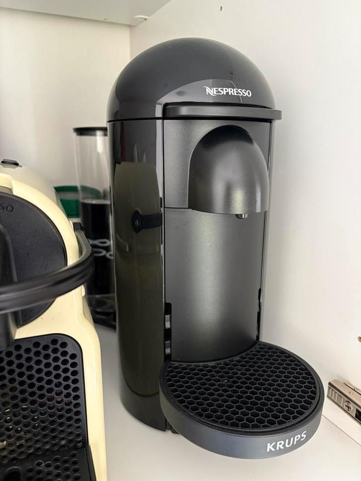 KRUPS Nespresso Vertuo Plus XN9038, Witgoed en Apparatuur, Koffiezetapparaten, Zo goed als nieuw, Koffiepads en cups, Koffiemachine