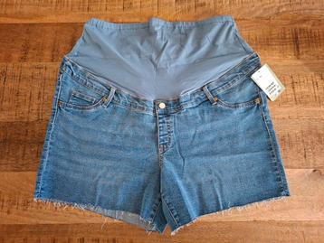 Nieuwe zwangerschapsbroek / short  beschikbaar voor biedingen
