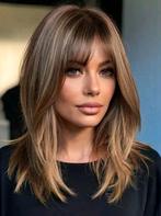 Mooie bruine pruik/wig 18 inch. 2 pruiken voor 40 euro., Ophalen of Verzenden, Nieuw, Pruik of Haarverlenging