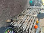Te koop afrastering palen hout, Tuin en Terras, Palen, Balken en Planken, Ophalen, Gebruikt, 250 cm of meer, Palen