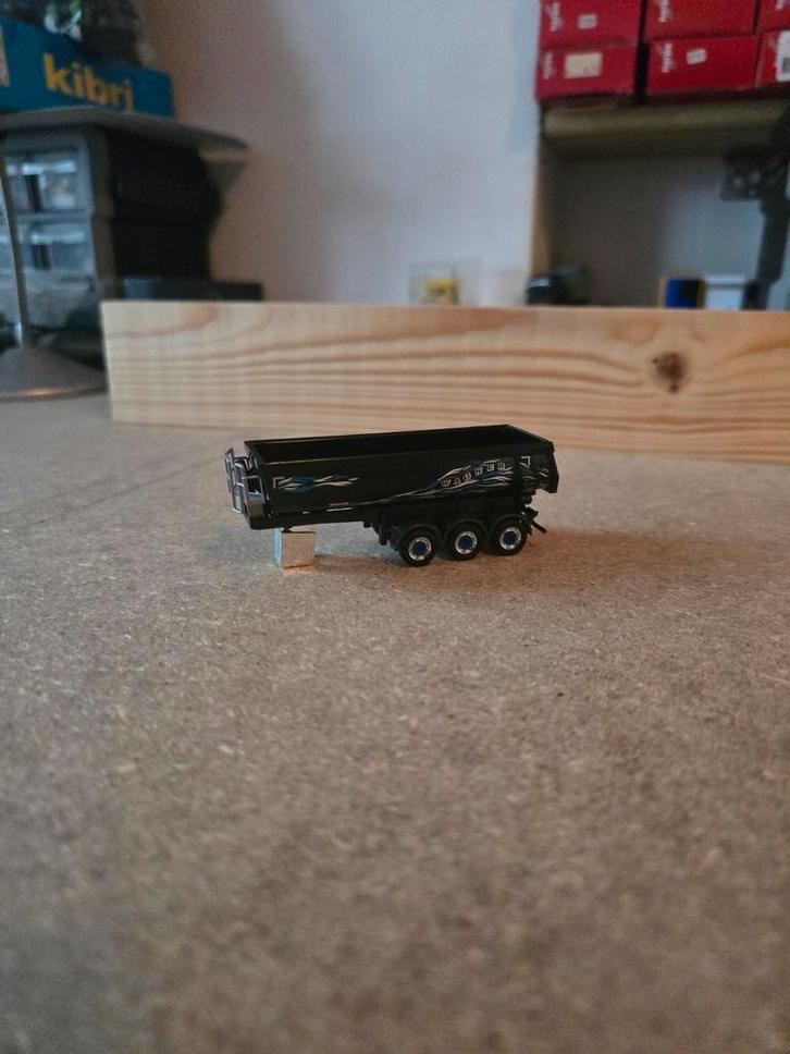 1014 wagner kipper oplegger lees advertentie, Hobby en Vrije tijd, Modelauto's | 1:87, Zo goed als nieuw, Bus of Vrachtwagen, Herpa