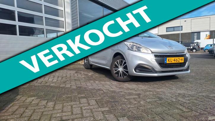 Peugeot 208 1.2 PureTech Active/Automaat*Cv*Navigatie*Pdc A*, Auto's, Peugeot, Bedrijf, Te koop, ABS, Airbags, Airconditioning