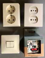 Wit Bakeliet Inbouw Contactdozen, Geaard, Ongeaard, Dimmer, Ophalen of Verzenden, Zo goed als nieuw, Stopcontact