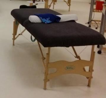 Massage tafel Tango Maxima met toebehoren(John Keet) beschikbaar voor biedingen