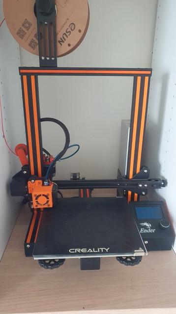 2 x Ender 3 pro (1 x met silent moederboard) 3d printer beschikbaar voor biedingen