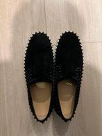 Christian Louboutin instappers – zwart met studs, Kleding | Heren, Schoenen, Loafers, Zwart, Ophalen of Verzenden, Zo goed als nieuw