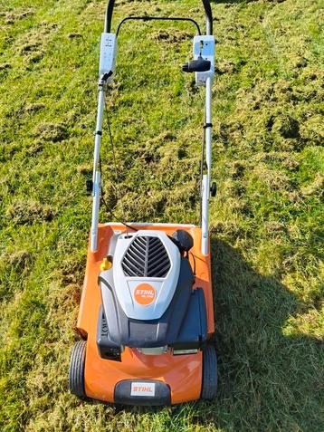 Krachtige professionele Stihl verticuteermachine te huur  beschikbaar voor biedingen