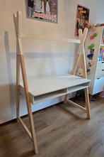 Tipi bureau wit met grenen, Huis en Inrichting, Bureaus, Ophalen, Zo goed als nieuw