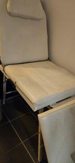 Behandelstoel en lamp, Sport en Fitness, Massageproducten, Ophalen of Verzenden, Gebruikt, Massagetafel