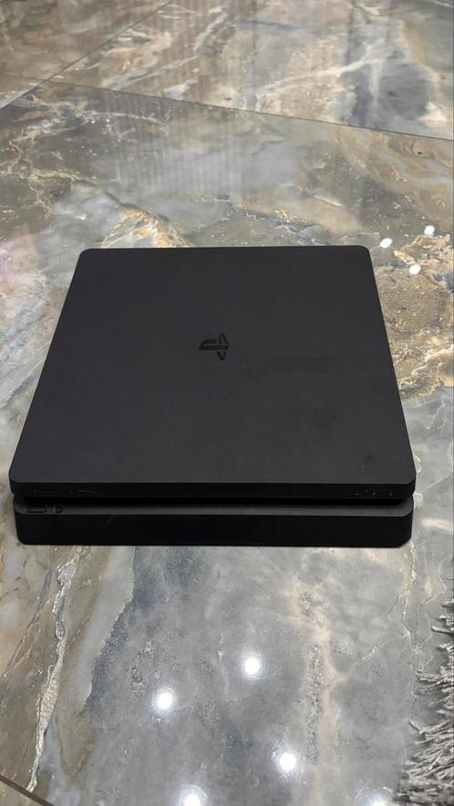 Ps4 slim, Spelcomputers en Games, Spelcomputers | Sony PlayStation 4, Zo goed als nieuw, Slim, Met 1 controller, Ophalen