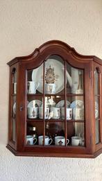 Vitrine kastje eiken inclusief klokjes servies moet weg!!, Huis en Inrichting, Kasten | Vitrinekasten, Ophalen, Eikenhout, 50 tot 100 cm