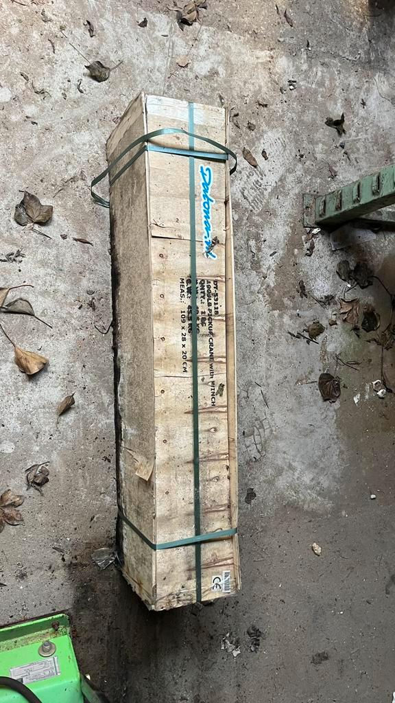 Datoma aanhager takel, Doe-het-zelf en Verbouw, Lieren en Takels, Zo goed als nieuw, Ophalen