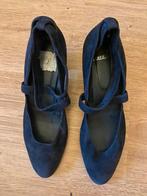 Tango suede open schoenen maat 40, Ophalen of Verzenden, Zo goed als nieuw, Blauw