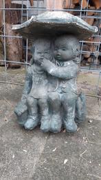 Fontein tuinbeeld jongetje meisje paraplu, Ophalen, Gebruikt, Beton, Fontein