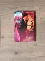 Diverse romans te koop (Candlelight, Harlequin), Ophalen of Verzenden, Gelezen