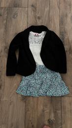 Heel gaaf setje. Shirtje, broekrokje en blazer maat 122-128, Ophalen, Zo goed als nieuw, Zwart