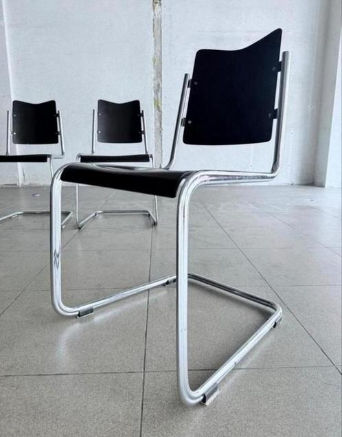 8x Tecta B11 cantilever stoelen, Huis en Inrichting, Stoelen, Vijf, Zes of meer stoelen, Hout, Metaal, Zwart, Ophalen