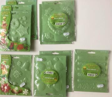 Mallen voor klei en één voor zeep beschikbaar voor biedingen