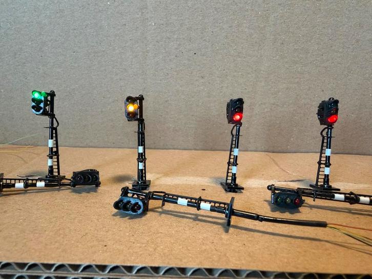 NS Seinen | 3,8cm | N spoor, Hobby en Vrije tijd, Modeltreinen | N-Spoor, Nieuw, Overige typen, Gelijkstroom, Overige merken, NS