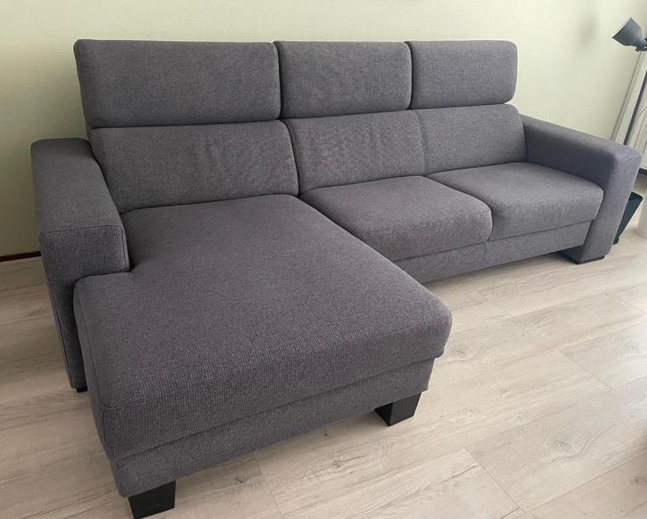 Zeer mooie 3-zitter longchair, Huis en Inrichting, Banken | Bankstellen, Zo goed als nieuw, Rechte bank, Driepersoons, 250 tot 300 cm