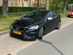 Volvo V40 2.0 T4 2018 Zwart, Auto's, Voorwielaandrijving, 65 €/maand, Zwart, Zwart