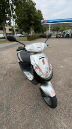 Vivacity 70cc gele plaat!, Fietsen en Brommers, Ophalen, Zo goed als nieuw, Vivacity