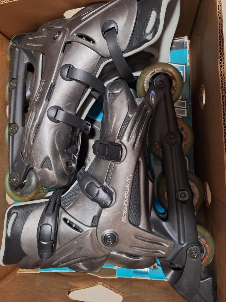 Skeelers rollerblade maat 44 zgan 2x binnen  aan gehad, Ophalen of Verzenden, Zo goed als nieuw, IJshockeyschaatsen, Overige merken