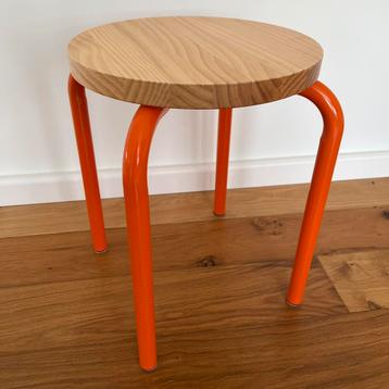 Ikea Domsten kruk beschikbaar voor biedingen